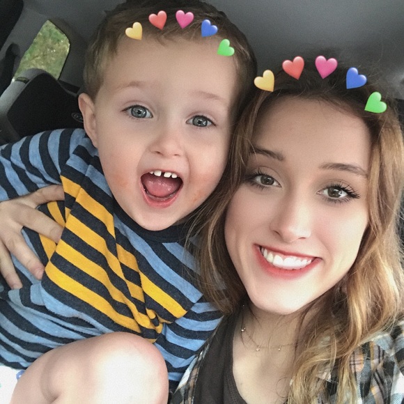 Meet your Posher, Maddie - Picture 3 of 4